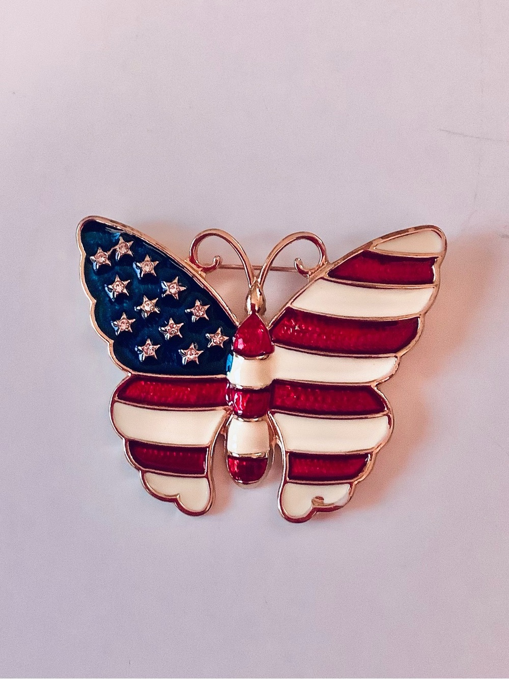 Two Patriotic Brooches - Picture 2 of 5